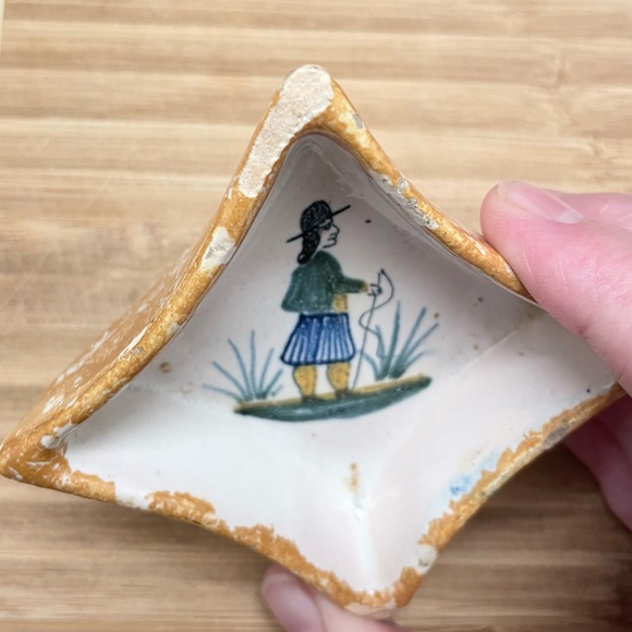 Quimper trinket dish - Picture 3 of 8